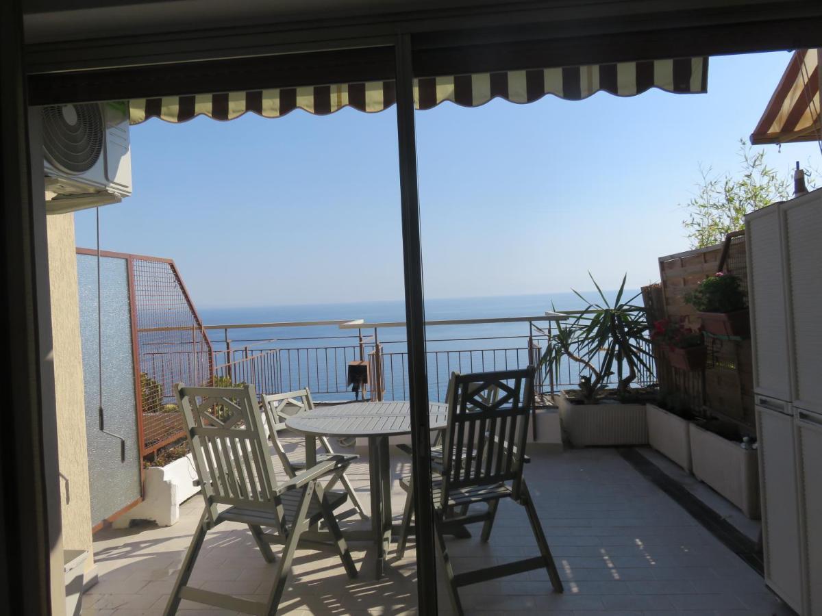Apartamento Amaita Ventimiglia Exterior foto
