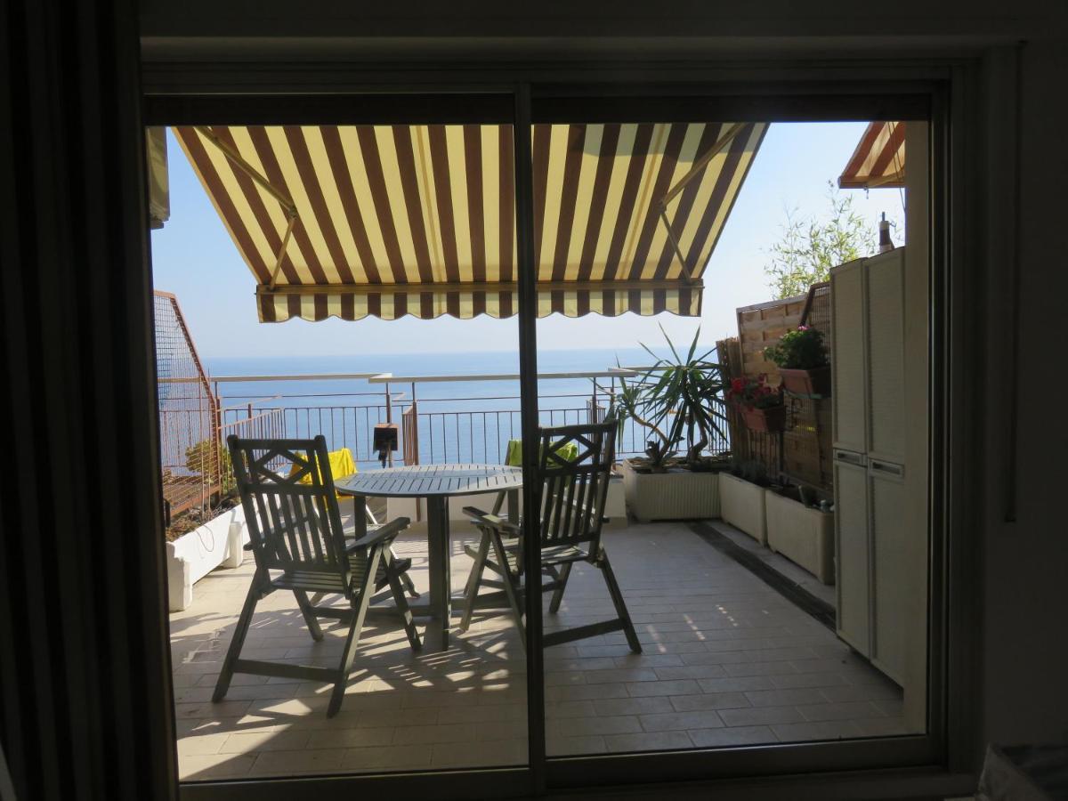 Apartamento Amaita Ventimiglia Exterior foto